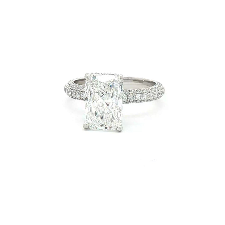 White Gold Engagement Ring with Radiant Cut Diamond