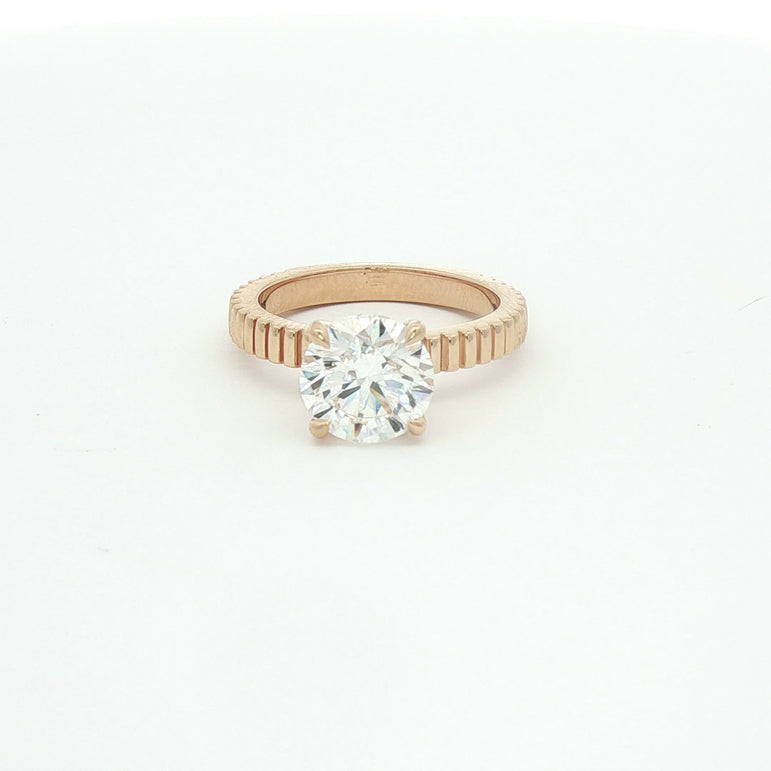 Rose Gold Solitaire Ring with Round Brilliant Diamond
