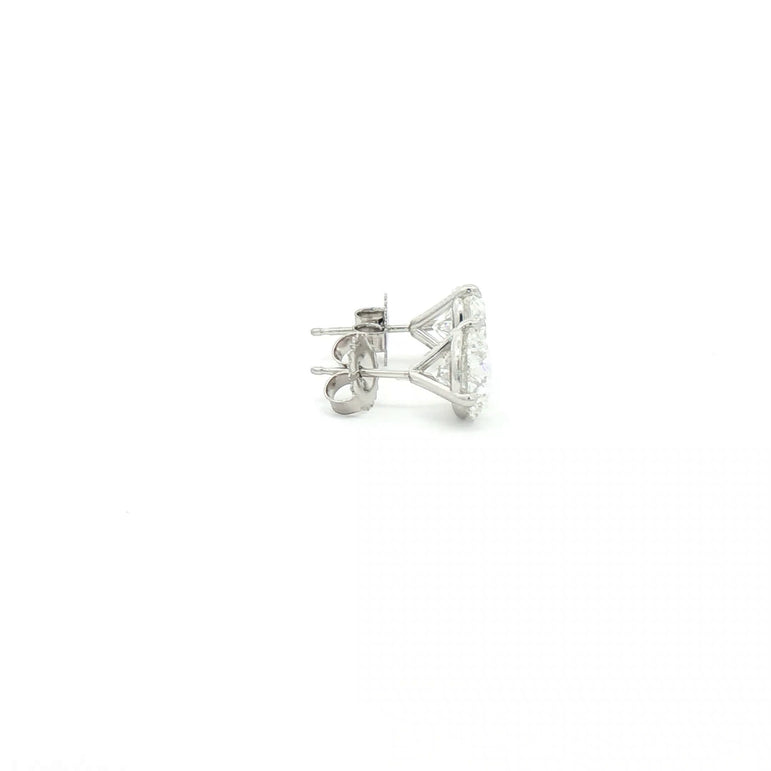 Classic White Gold Round Brilliant Diamond Stud Earrings