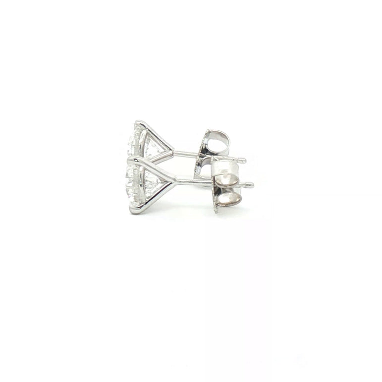Brilliant Round Diamond Stud Earrings in White Gold