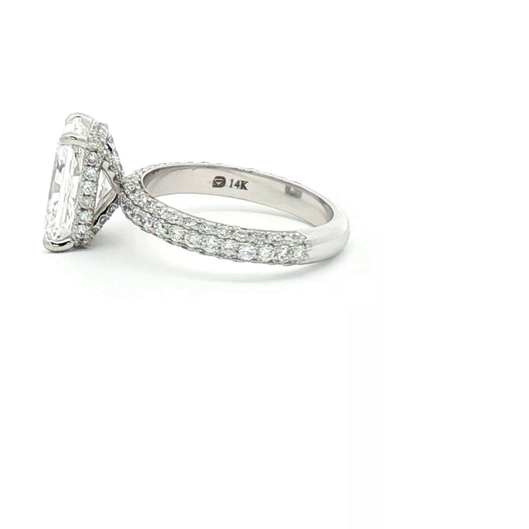 White Gold Engagement Ring with Radiant Cut Diamond