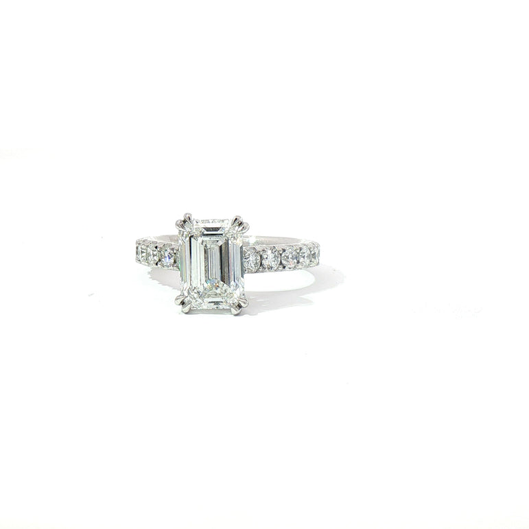 Platinum 2.5ct Emerald Cut Diamond with hidden halo