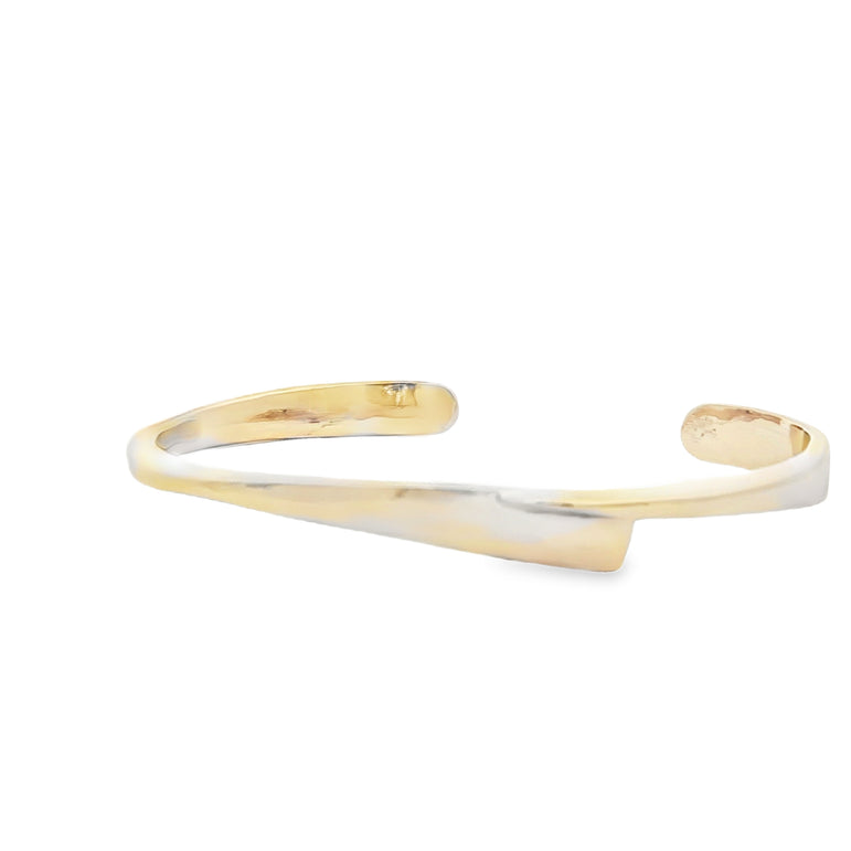 14kt Ornate Geometric Yellow Gold Bangle