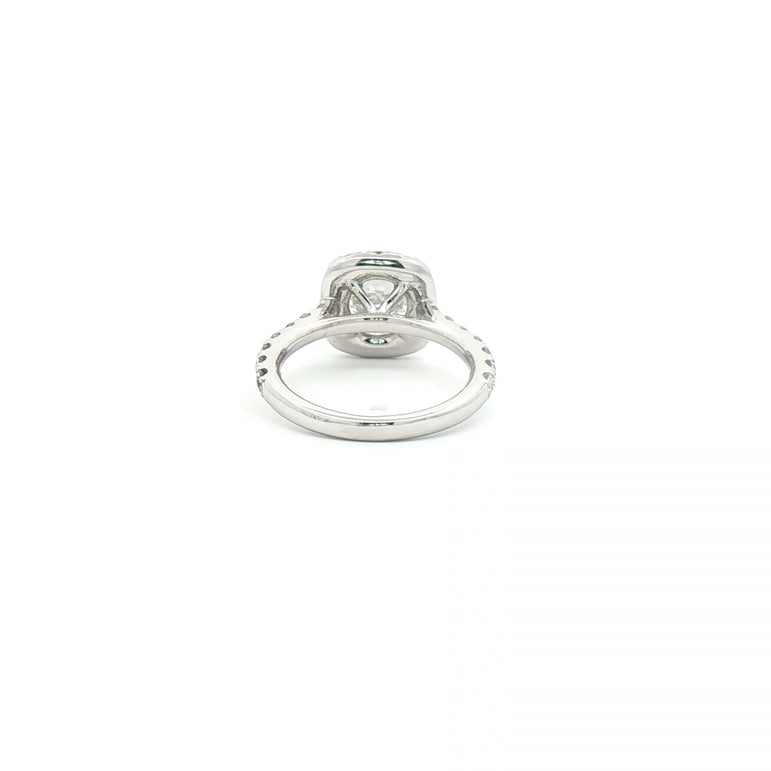 Classic White Gold Round Brilliant Diamond Engagement Ring