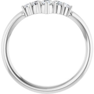 14K White 1/4 CTW Natural Diamond Graduated V Ring-Round-2.8 Mm