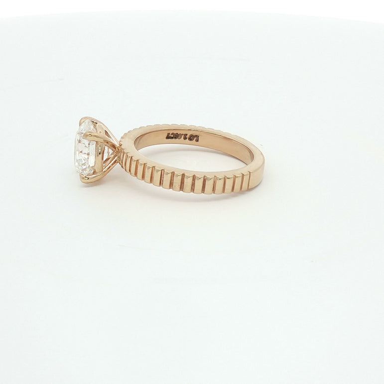 Rose Gold Solitaire Ring with Round Brilliant Diamond