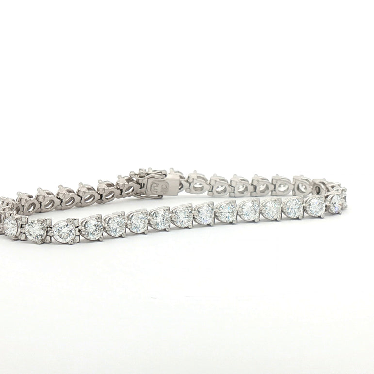 Platinum Tennis Bracelet with Round Brilliant Cut Diamonds