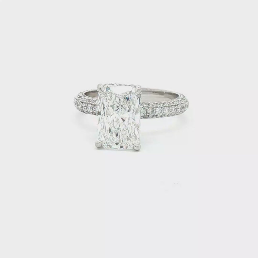 White Gold Engagement Ring with Radiant Cut Diamond