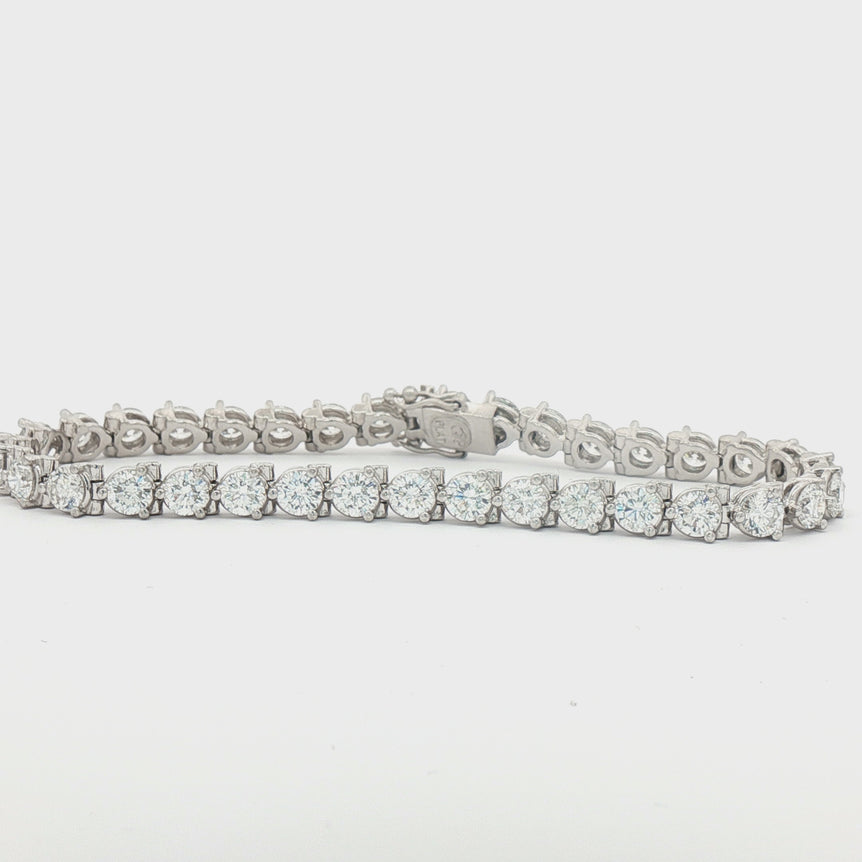 Platinum Tennis Bracelet with Round Brilliant Cut Diamonds